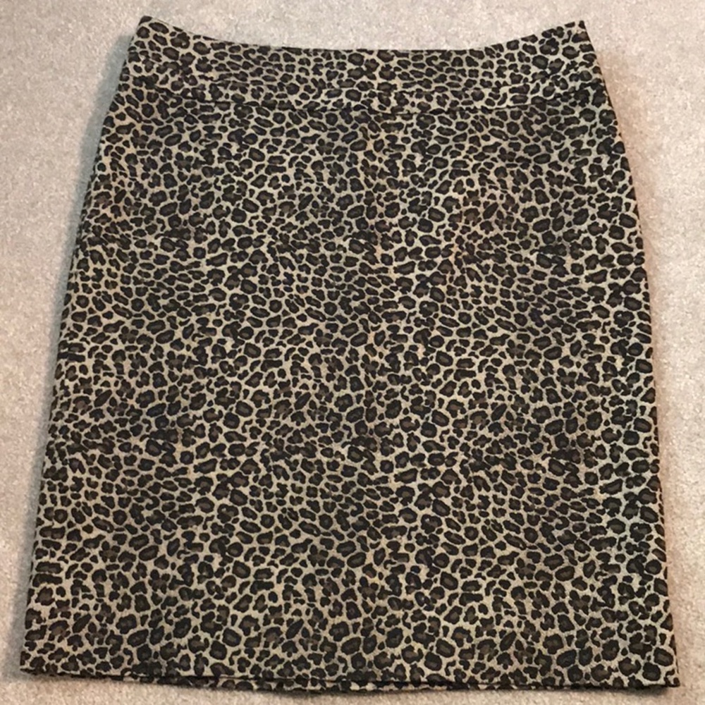 Chico’s lined professional animal print skirt